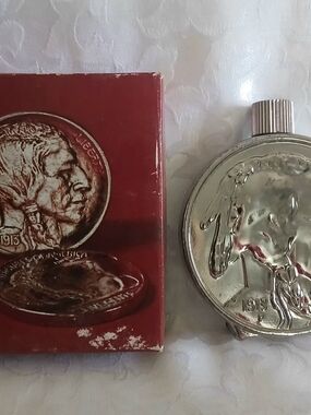 Avon Wild Country After Shave Buffalo Nickel Coin 5 oz.
